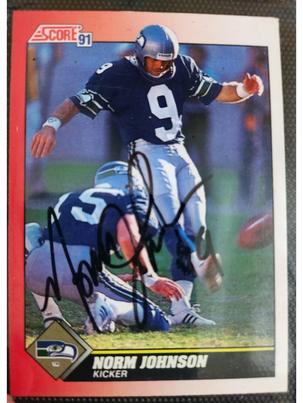 Norm Johnson HAND SIGNED AUTO on a 1991 Score Card - Seahawks NFL